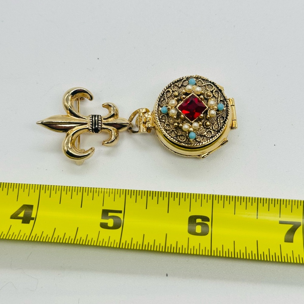 Vintage Coro Pegasus Locket Brooch Pin 4 Way Gold Tone Pin Ruby Turquoise - Picture 8 of 8